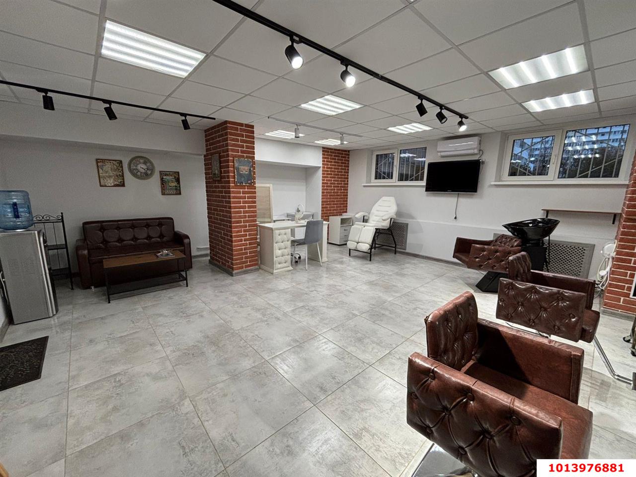 Фото №7: Коммерция 37 м² - Краснодар, Прикубанский внутригородской округ, мкр. Восточно-Кругликовский, ул. Героев-Разведчиков, 23