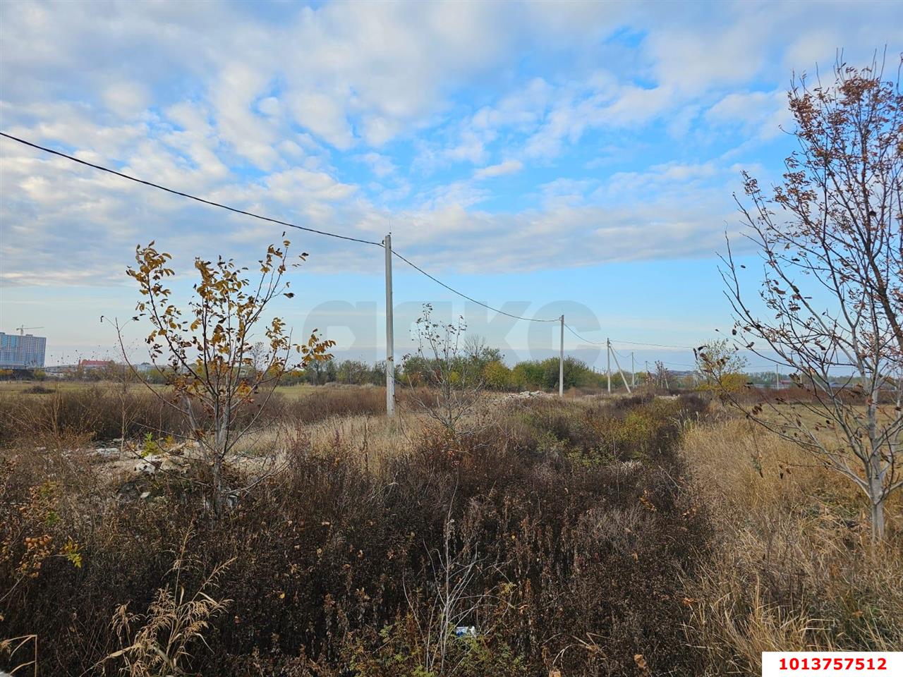 Фото №1: Земельный участок под ИЖС 4.5 сот. - Южный