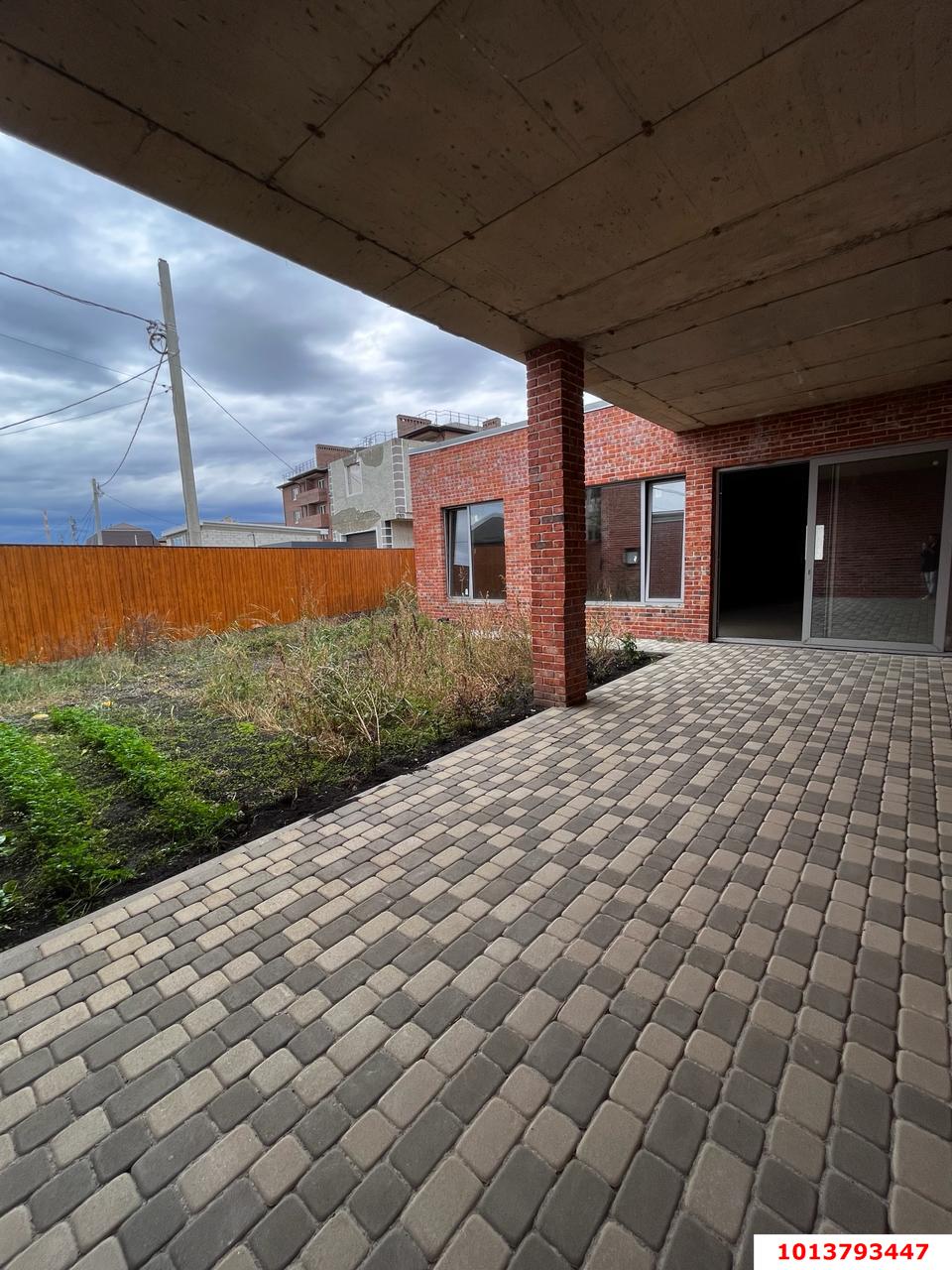 Фото №3: Торговое помещение 110 м² - Динская, ул. Кубанская, 36