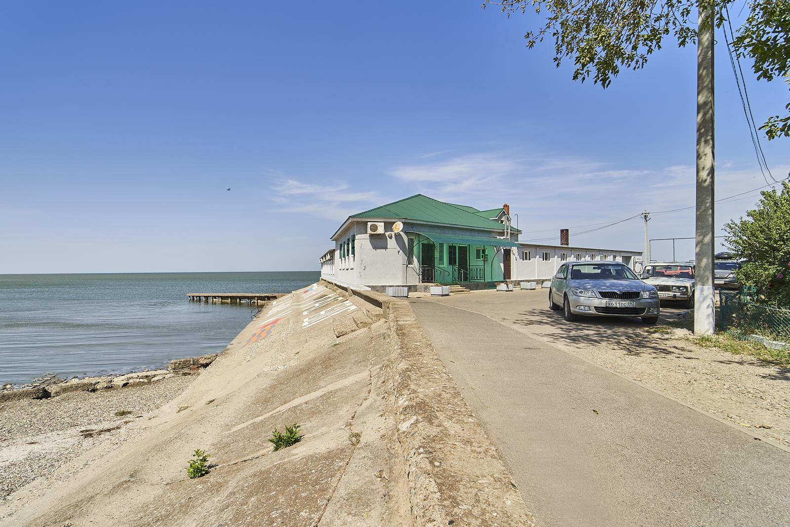 Фото №35: Дом 221 м² + 9.2 сот. - Приморско-Ахтарск, ул. Комиссара Шевченко, 1/1