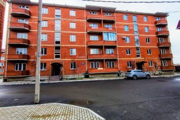 Фото №1: 2-комнатная квартира 62 м² - Яблоновский, ул. Гагарина, 155/5