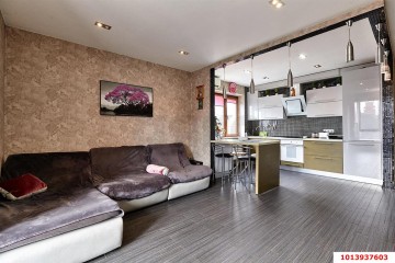 Фото №1: 4-комнатная квартира 121 м² - Краснодар, мкр. Музыкальный, ул. Суздальская, 10