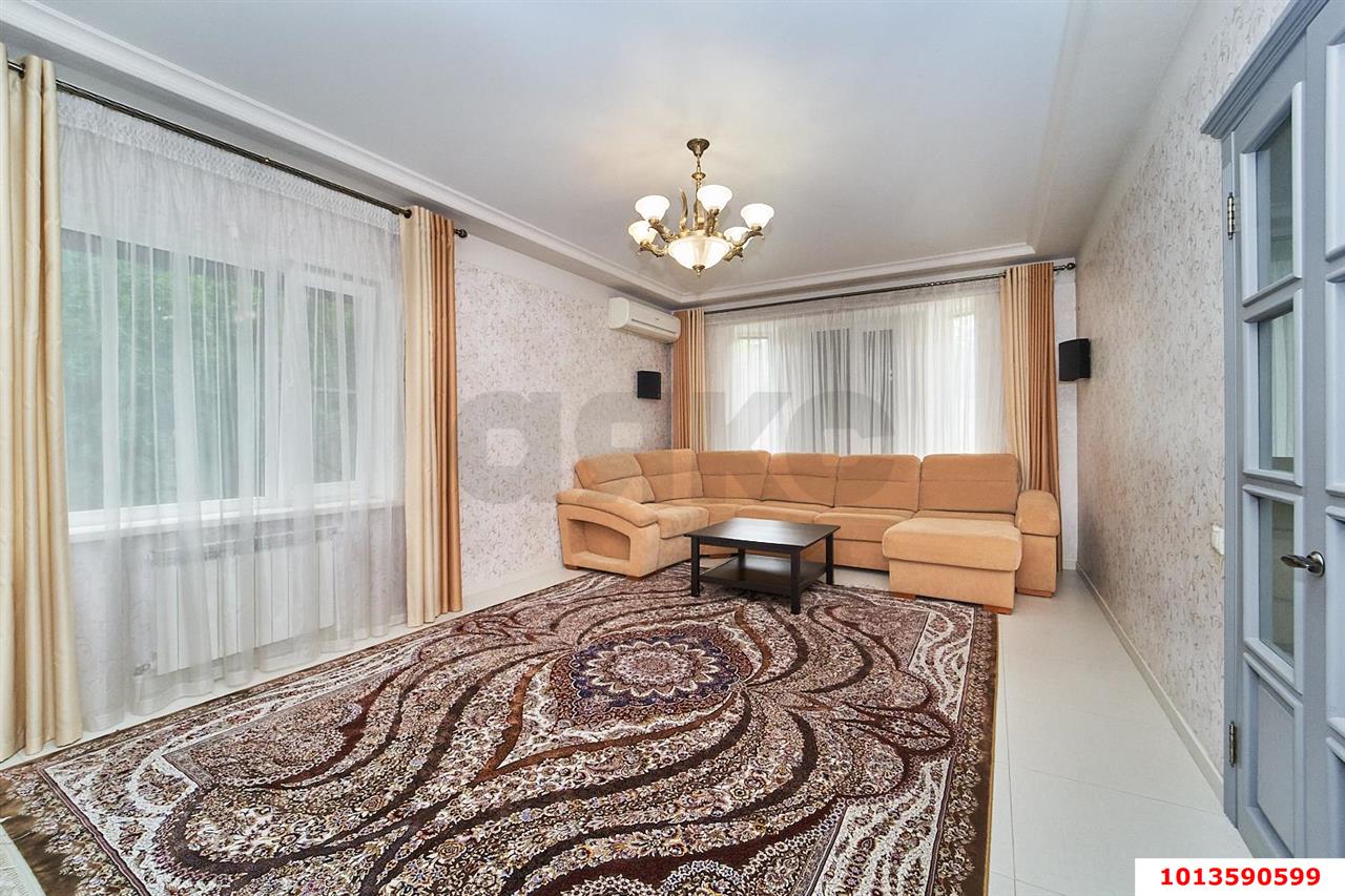 Фото №2: Дом 198 м² + 4 сот. - Краснодар, Прикубанский внутригородской округ, ул. Ивана Кожедуба, 32/1