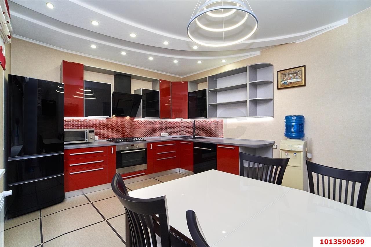 Фото №4: Дом 198 м² + 4 сот. - Краснодар, ул. Ивана Кожедуба, 32/1