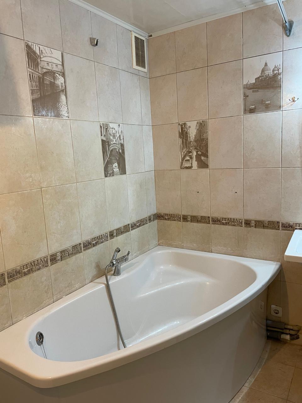 Фото №7: 2-комнатная квартира 74 м² - Краснодар, Прикубанский внутригородской округ, мкр. Фестивальный, ул. Совхозная, 20