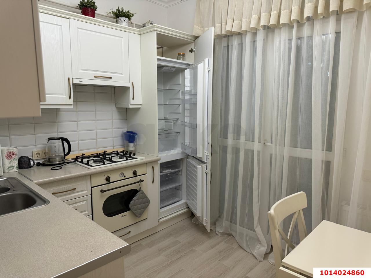 Фото №1: 3-комнатная квартира 86 м² - Краснодар, Центральный, ул. Красноармейская, 1