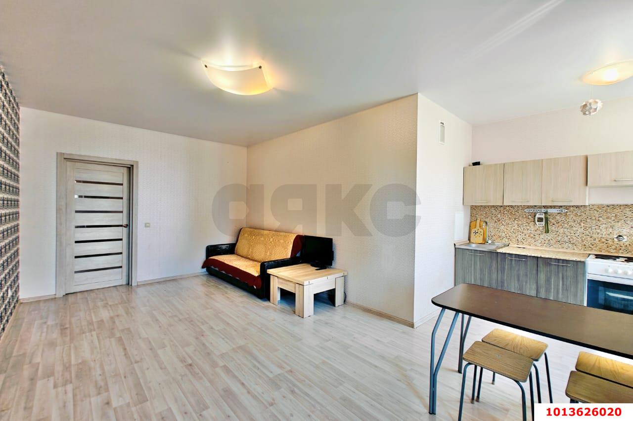 Фото №2: 3-комнатная квартира 82 м² - Краснодар, жилой комплекс Инсити, ул. Командорская, 5/2