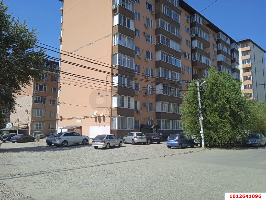 Фото №4: Торговое помещение 37 м² - Краснодар, Прикубанский внутригородской округ, мкр. Музыкальный, ул. имени Сергея Есенина, 127/2