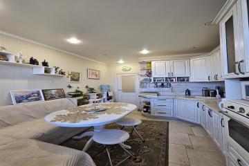 Фото №2: 2-комнатная квартира 65 м² - Южный, мкр. жилой комплекс Ясная Поляна, ул. Войсковая, 10В