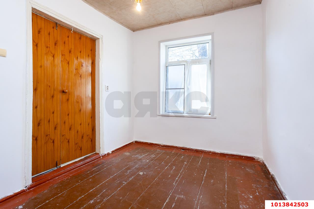 Фото №11: 2-комнатная квартира 38 м² - Краснодар, Центральный, ул. Коммунаров, 228