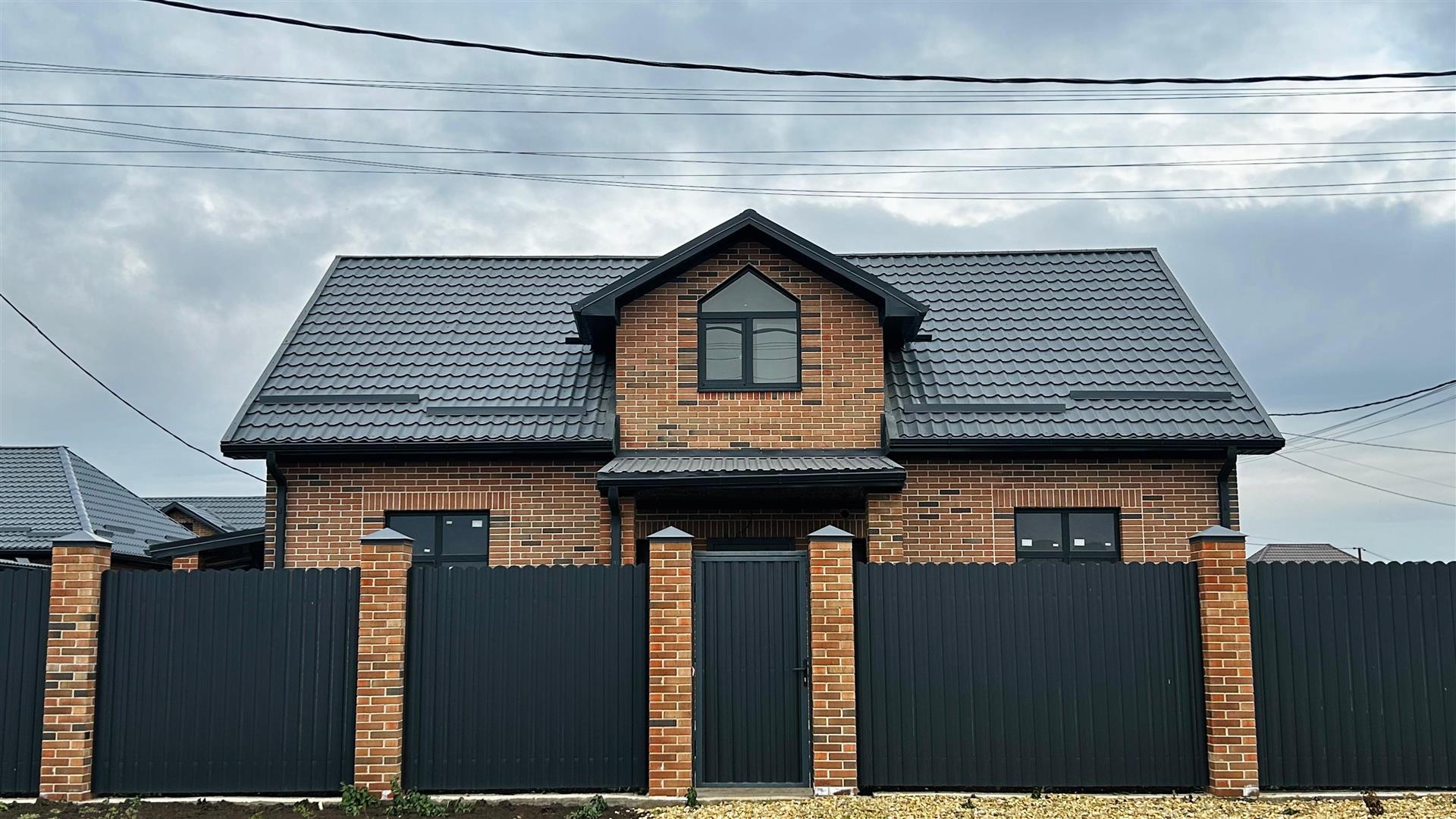 Фото №1: Дом 151 м² + 3 сот. - Российский, мкр. Прикубанский внутригородской округ, ул. Кишинёвская, 23