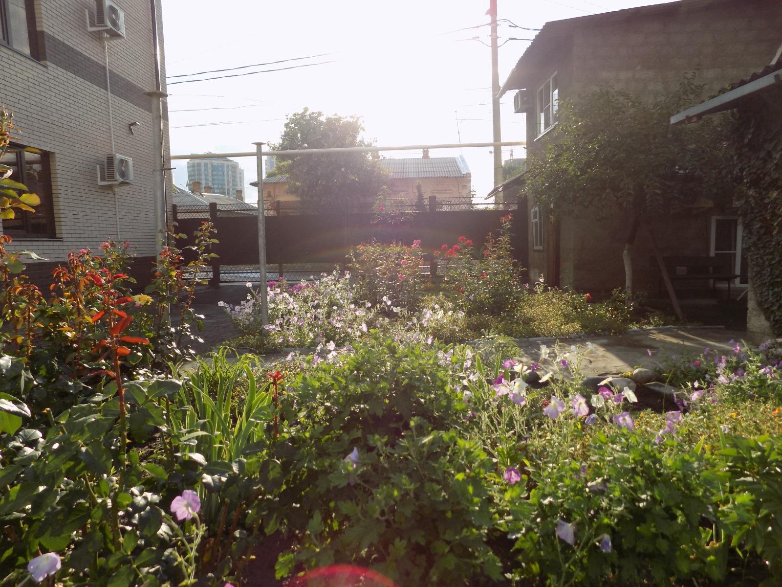 Фото №1: 2-комнатная квартира 46 м² - Краснодар, Центральный внутригородской округ, Западный внутригородской округ, мкр. Центральный, ул. Ленина, 22