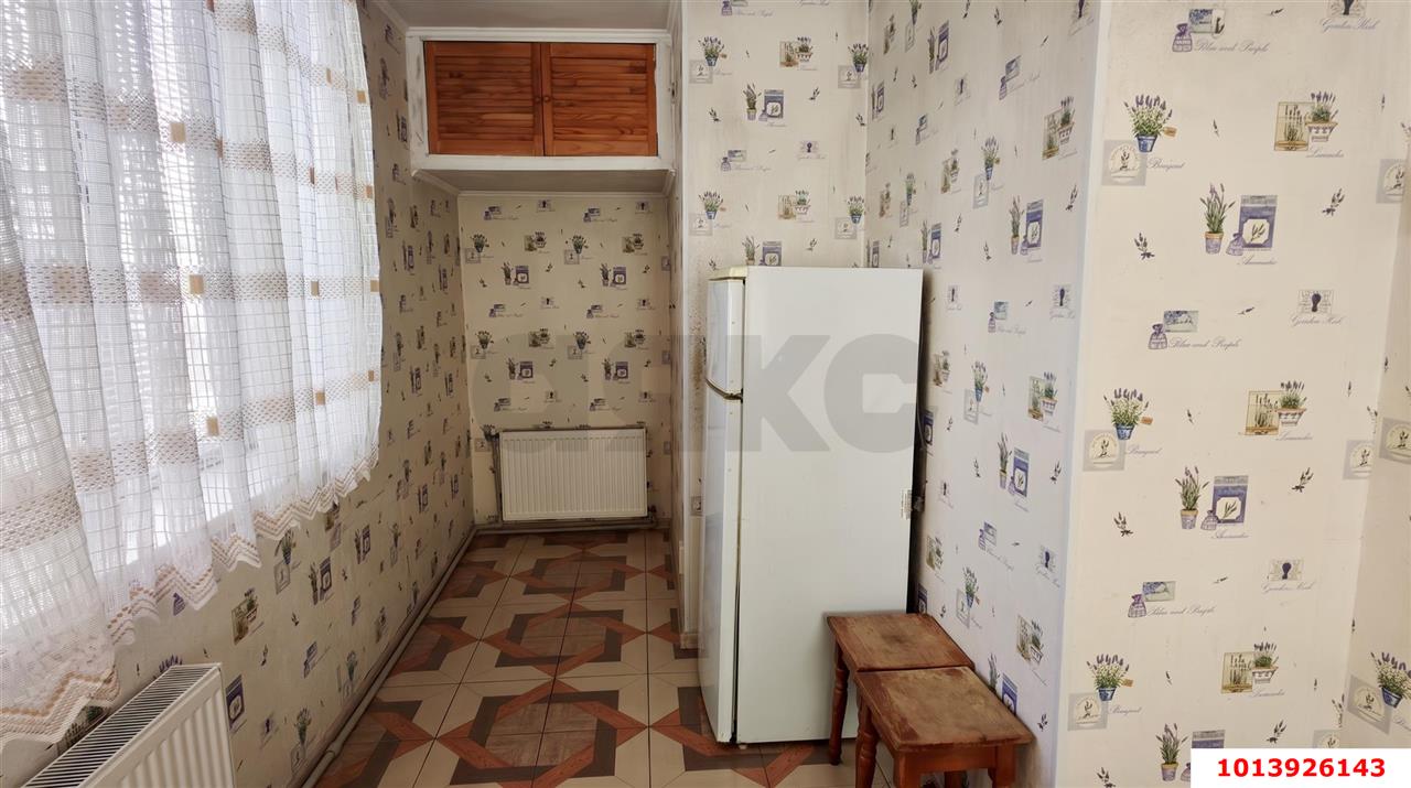 Фото №2: Часть дома <span class="whitespace-nowrap">46 м²</span> <span class="whitespace-nowrap">+ 2 сот.</span>, <span class="whitespace-nowrap">1 эт.</span> - Краснодар, Западный внутригородской округ, мкр. Центральный, ул. Ленина, 12