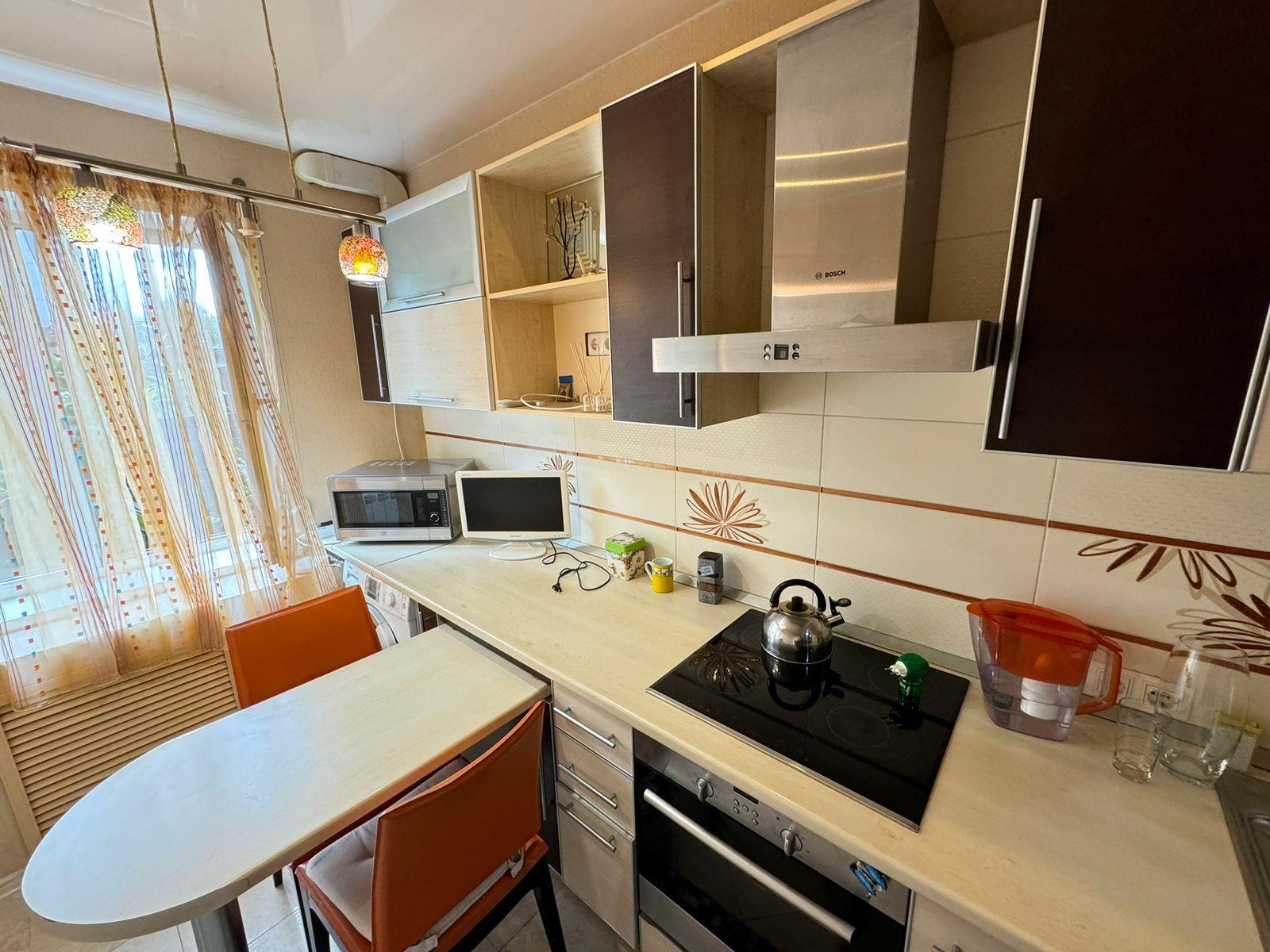 Фото №2: 1-комнатная квартира 35 м² - Краснодар, ул. Алма-Атинская, 2/5