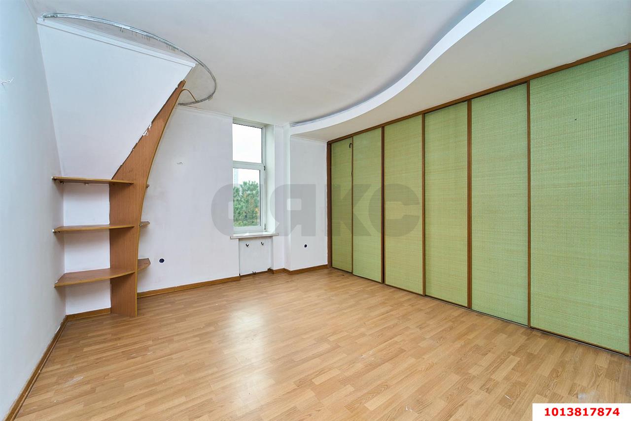 Фото №29: Дом 644 м² + 17.5 сот. - Краснодар, ул. Академическая, 53