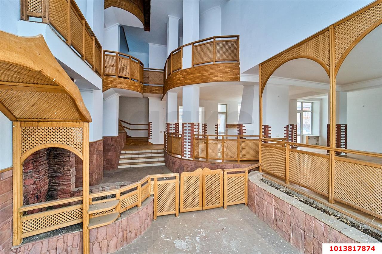 Фото №18: Дом 644 м² + 17.5 сот. - Краснодар, ул. Академическая, 53