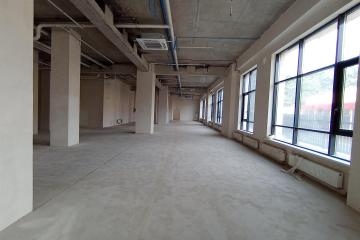 Фото №4: Коммерция 421 м² - Краснодар, мкр. жилой комплекс Девелопмент Плаза, ул. имени 40-летия Победы, 33Г