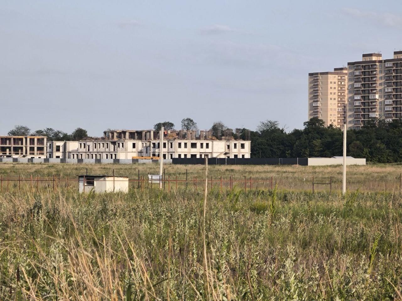 Фото №1: Коммерция 6 м² - Краснодар, ул. Танкиста Яксаргина, 12