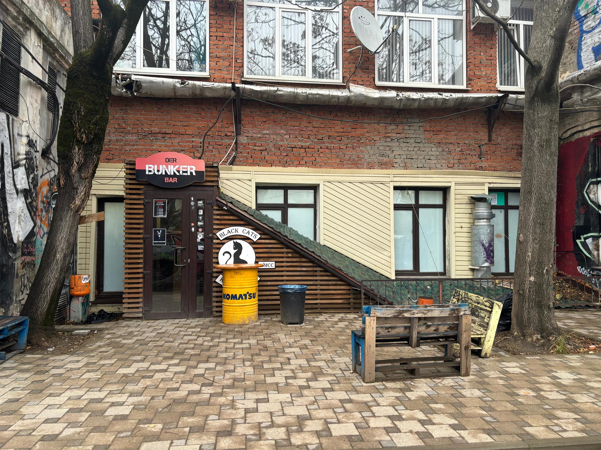 Фото №2: Коммерция 26 м² - Краснодар, Западный внутригородской округ, мкр. Центральный, ул. Мира, 34