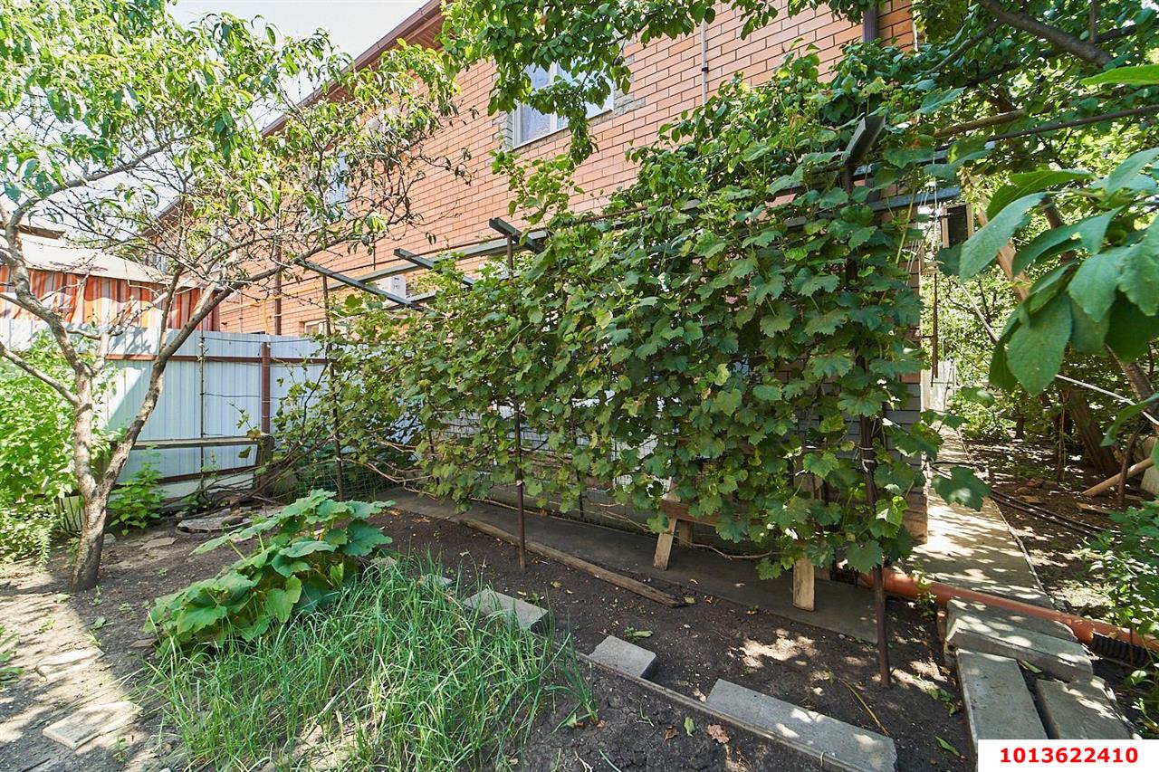 Фото №2: Таунхаус 108 м² + 1 сот. - Российский, Прикубанский внутригородской округ, ул. Роз, 5Л