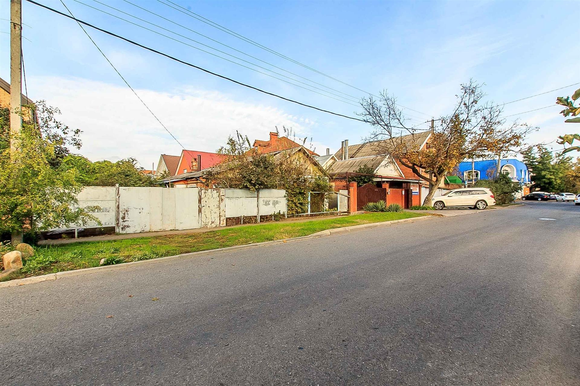 Фото №4: Земельный участок 5.83 сот. - Краснодар, Центральный внутригородской округ, Западный внутригородской округ, мкр. Центральный, ул. Севастопольская, 49