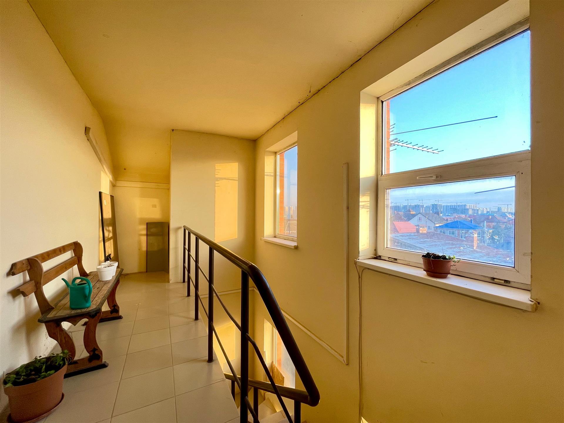 Фото №10: 2-комнатная квартира 80 м² - Краснодар, Прикубанский внутригородской округ, Калинино, мкр. Завод Радиоизмерительных Приборов, ул. Узбекская, 19