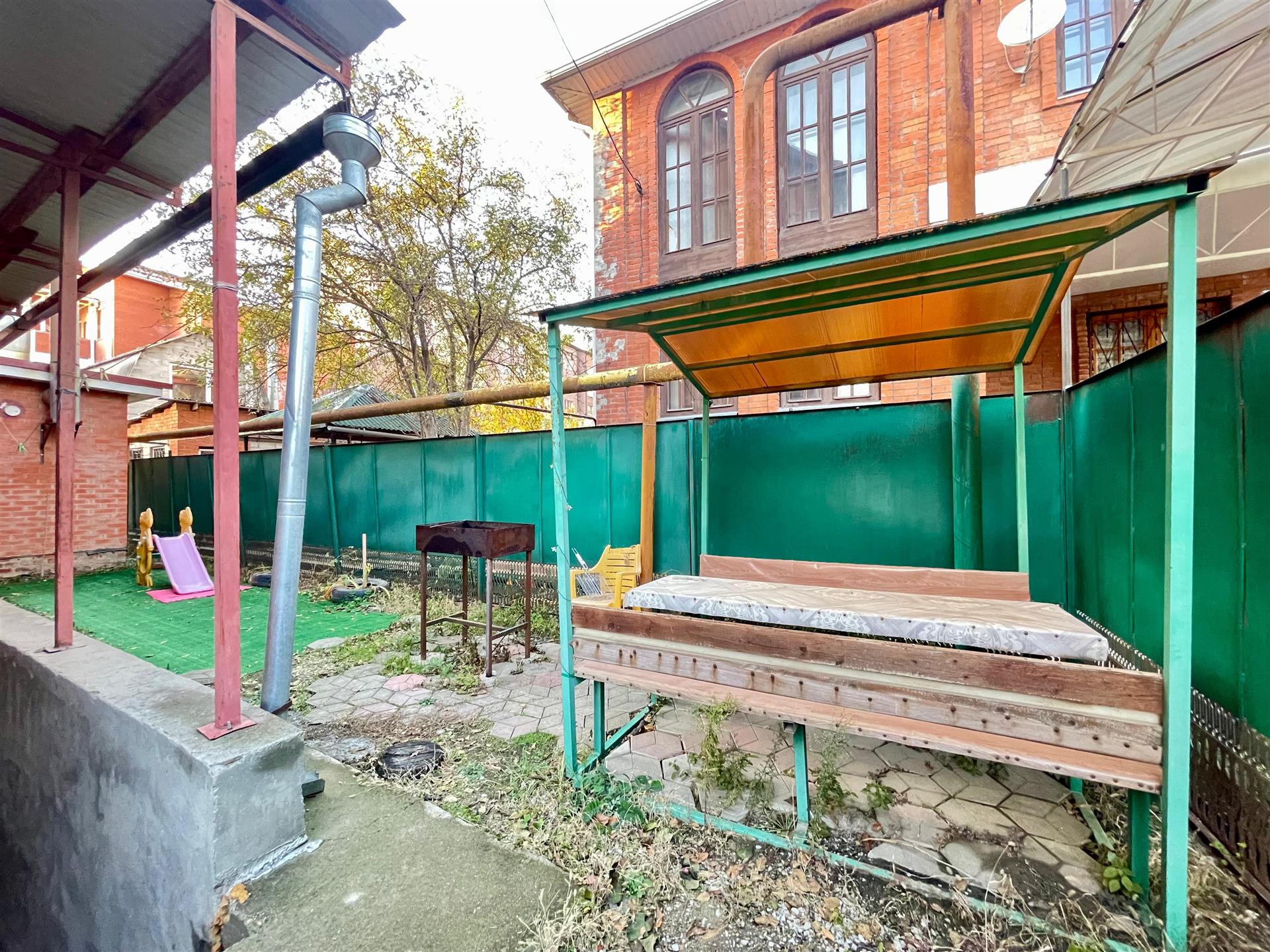 Фото №14: 2-комнатная квартира 80 м² - Краснодар, Прикубанский внутригородской округ, Калинино, мкр. Завод Радиоизмерительных Приборов, ул. Узбекская, 19