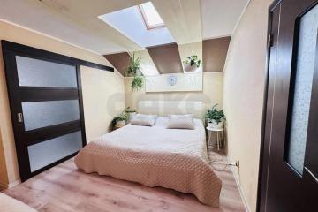 Фото №1: 3-комнатная квартира <span class="whitespace-nowrap">80 м²</span>, <span class="whitespace-nowrap">4/4 эт.</span> - Краснодар, мкр. Завод Радиоизмерительных Приборов, ул. Узбекская, 19