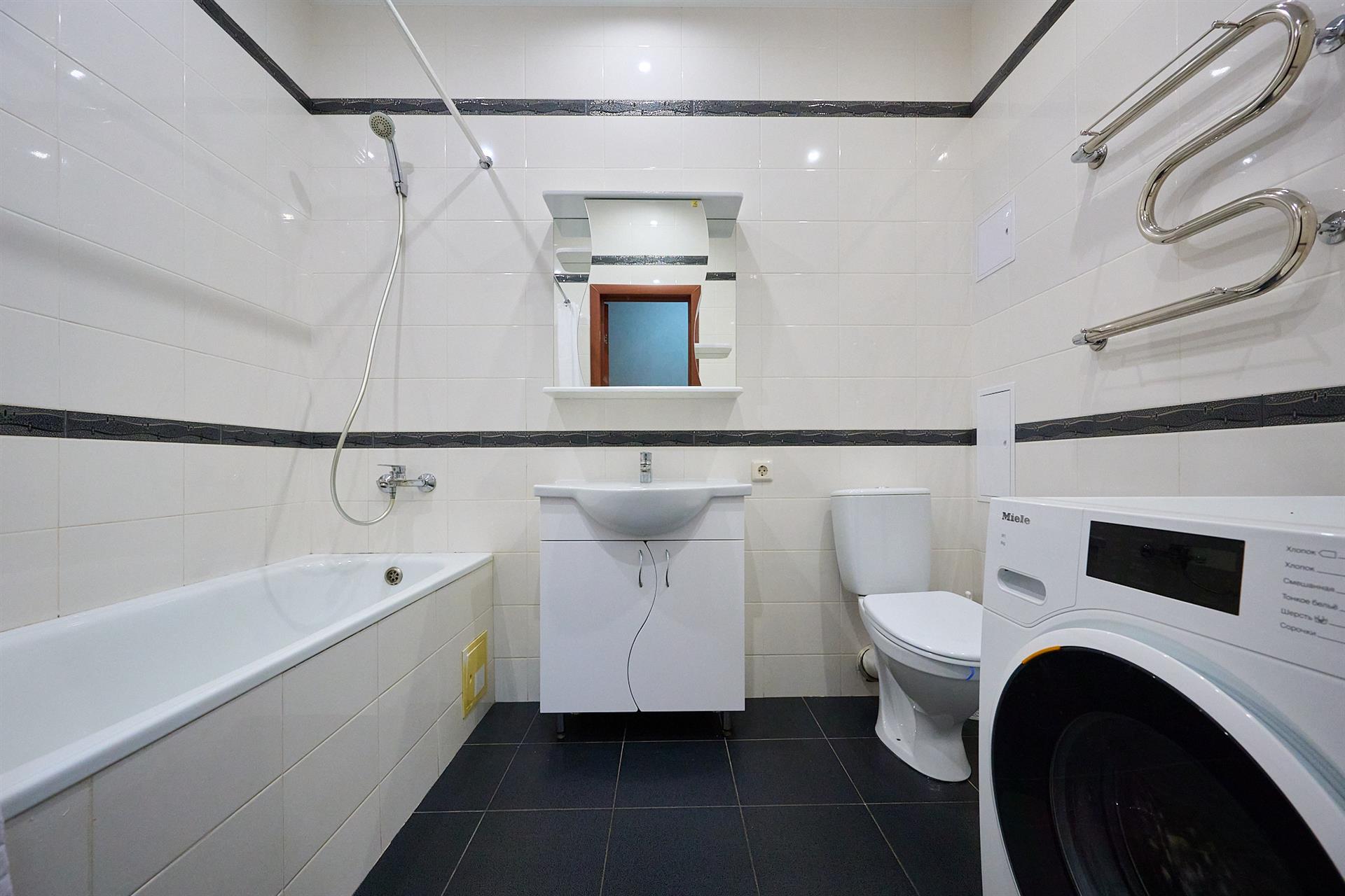 Фото №11: 3-комнатная квартира 122 м² - Краснодар, мкр. Западный внутригородской округ, ул. имени Калинина