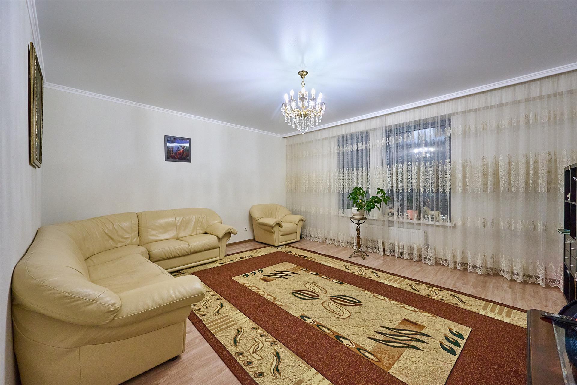 Фото №4: 3-комнатная квартира 122 м² - Краснодар, мкр. Западный внутригородской округ, ул. имени Калинина