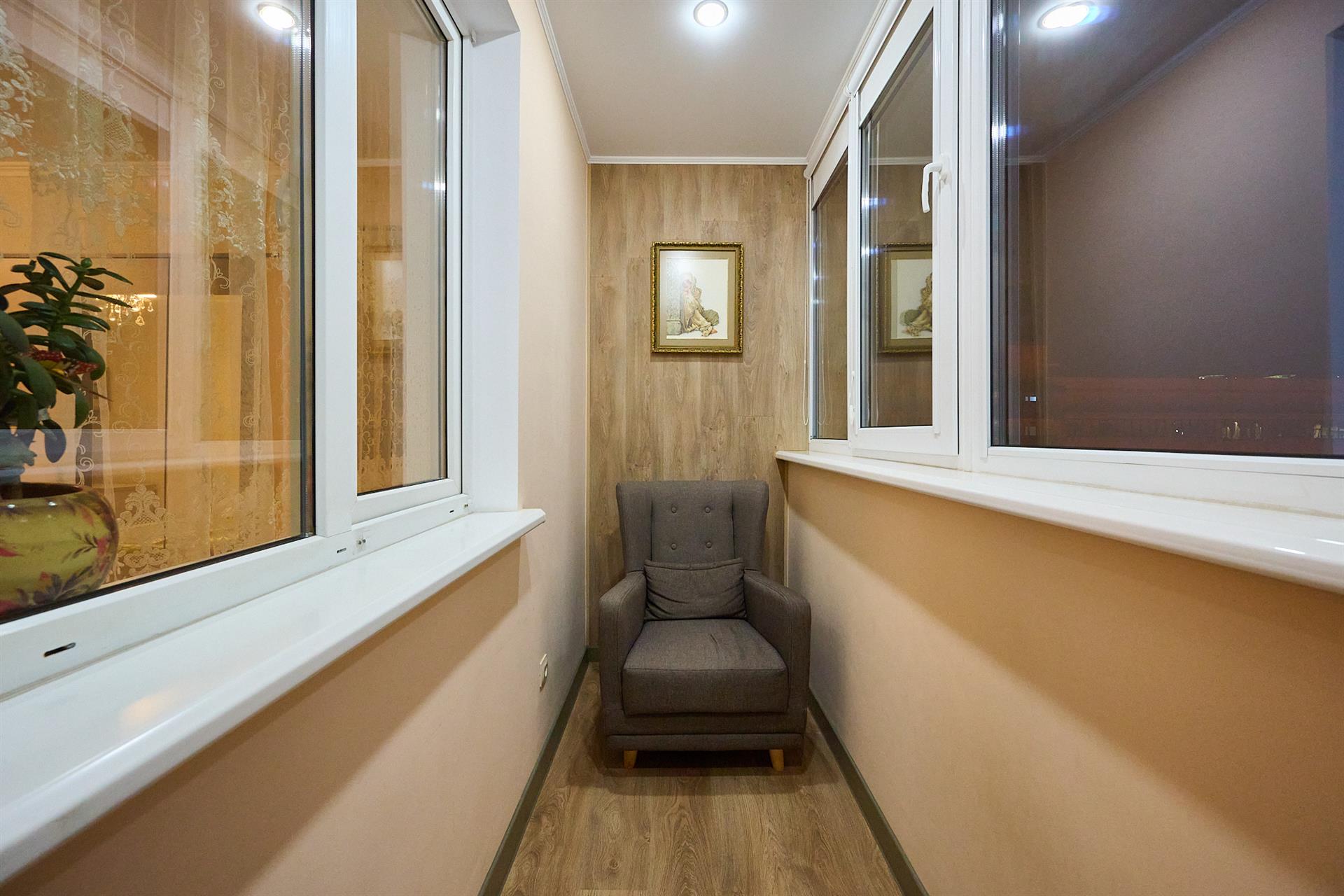 Фото №8: 3-комнатная квартира 122 м² - Краснодар, мкр. Западный внутригородской округ, ул. имени Калинина