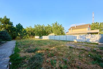 Фото №2: Земельный участок 5.6 сот. - Краснодар, ж/м имени Демьяна Бедного, ул. Венская, 13