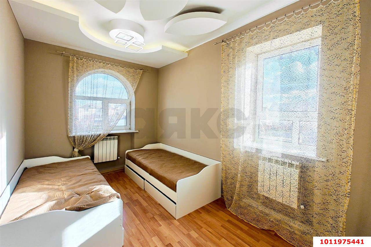 Фото №8: Дом 375 м² + 8 сот. - Краснодар, Прикубанский внутригородской округ, мкр. Музыкальный, ул. Якова Жарко, 15