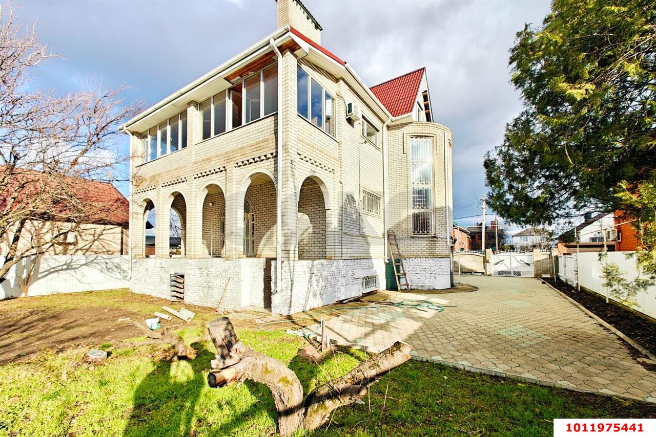 Фото №2: Дом 375 м² + 8 сот. - Краснодар, Прикубанский внутригородской округ, мкр. Музыкальный, ул. Якова Жарко, 15