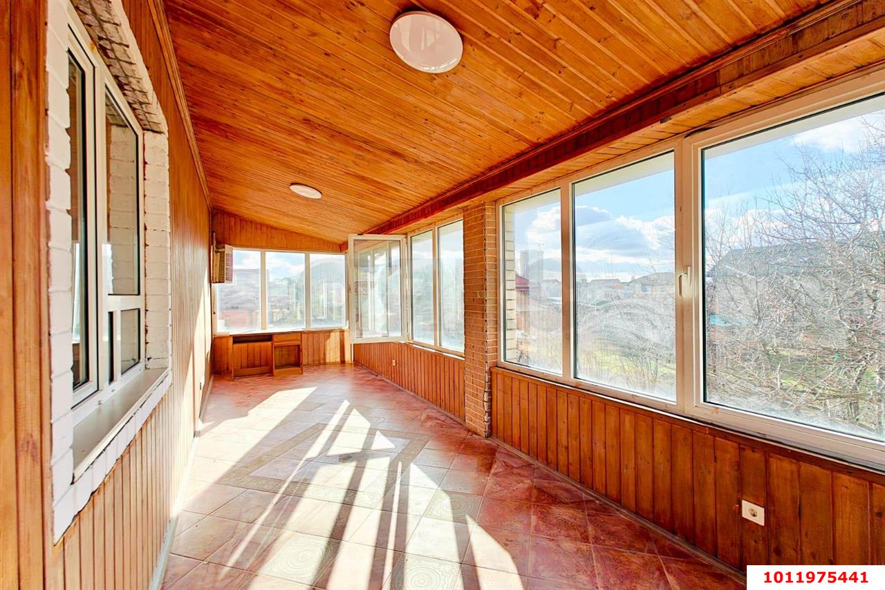 Фото №11: Дом 375 м² + 8 сот. - Краснодар, Прикубанский внутригородской округ, мкр. Музыкальный, ул. Якова Жарко, 15