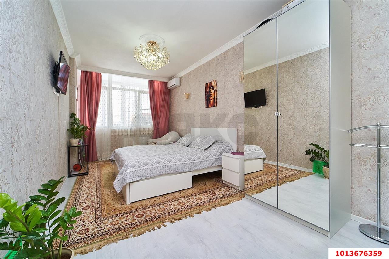 Фото №5: 4-комнатная квартира 135 м² - Краснодар, Фестивальный, ул. Сергея Михалёва, 2А