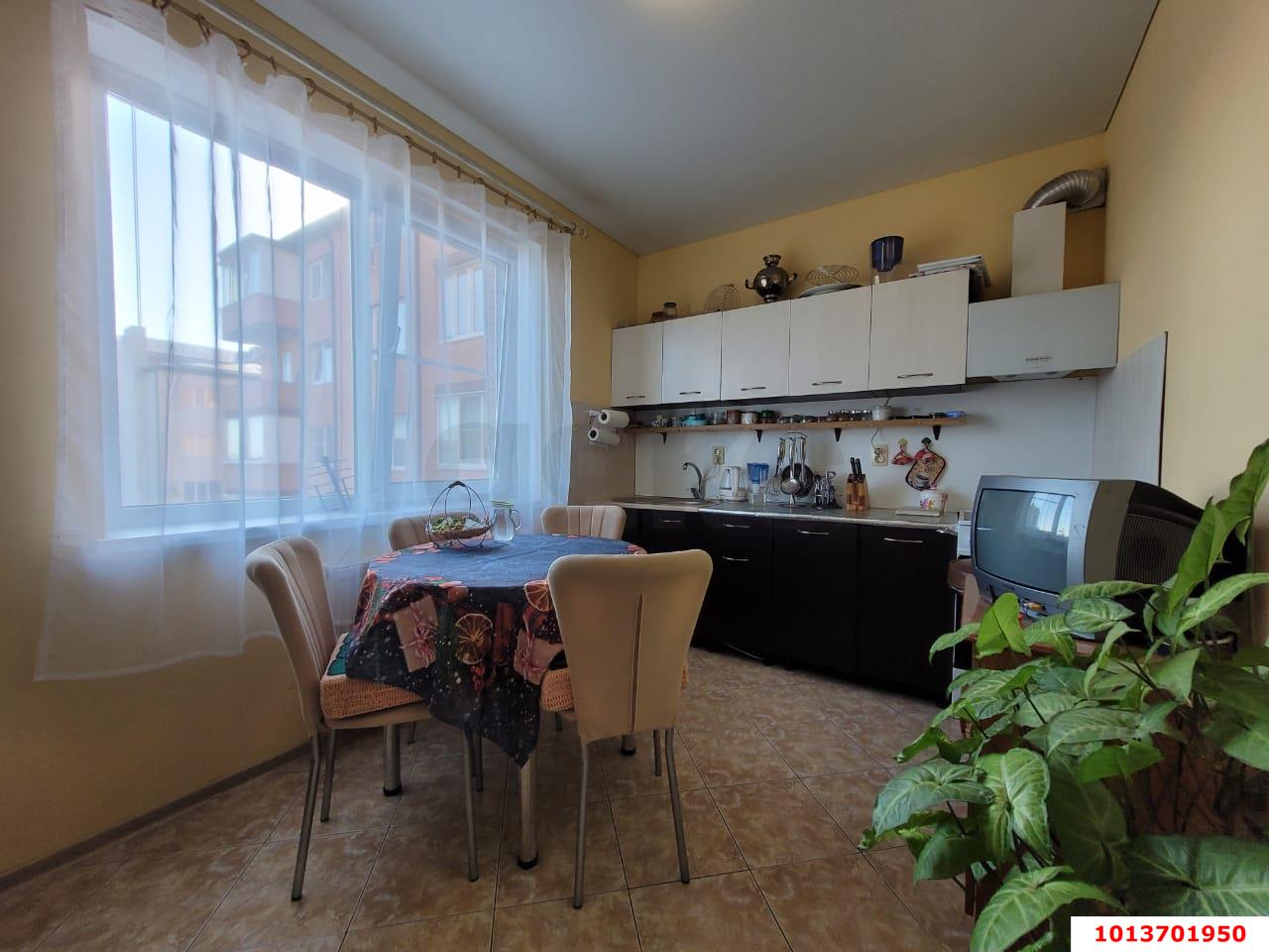 Фото №2: 1-комнатная квартира 36 м² - Российский, ул. Парижская, 16