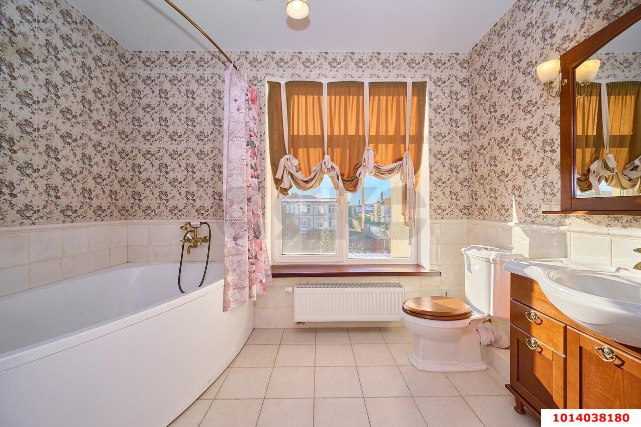 Фото №27: Дом 361 м² + 8.3 сот. - Краснодар, Новый, ул. Дубравная, 6