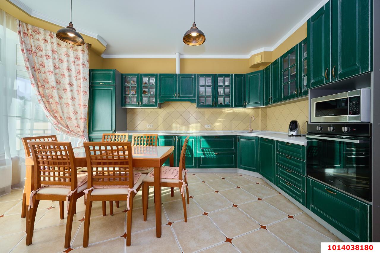 Фото №1: Дом 361 м² + 8.3 сот. - Краснодар, ул. Дубравная, 6