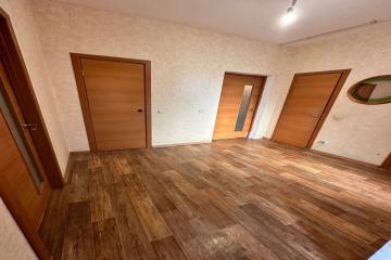 Фото №3: 2-комнатная квартира 75 м² - Краснодар, мкр. имени Маршала Жукова, ул. Александра Покрышкина, 2/1