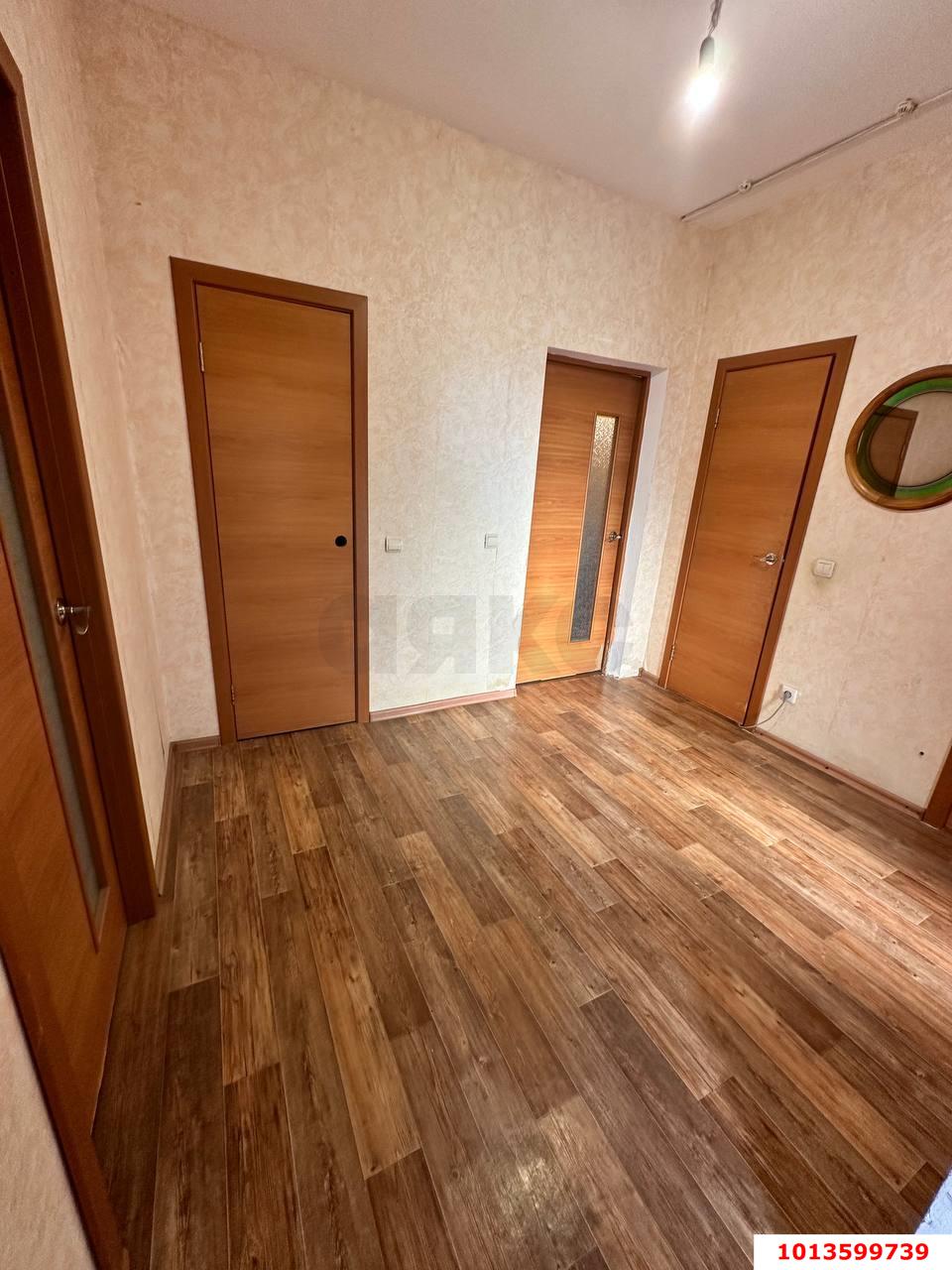 Фото №3: 2-комнатная квартира 75 м² - Краснодар, ул. Александра Покрышкина, 2/1