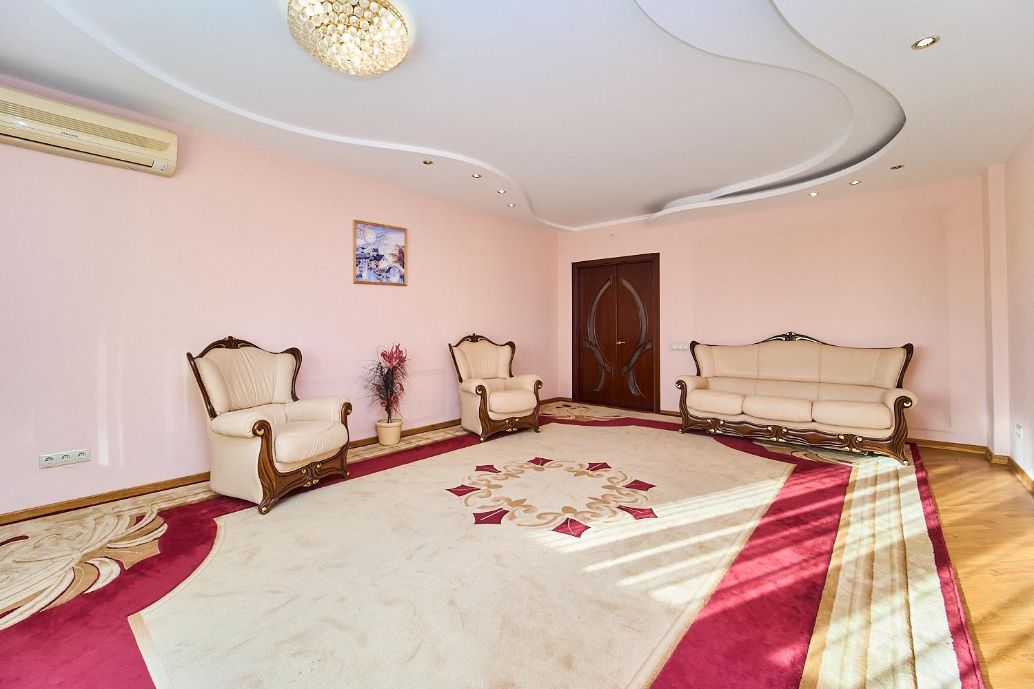 Фото №7: 3-комнатная квартира 120 м² - Краснодар, Прикубанский внутригородской округ, Отделение № 1 совхоза Солнечный, мкр. Фестивальный, ул. Атарбекова, 7