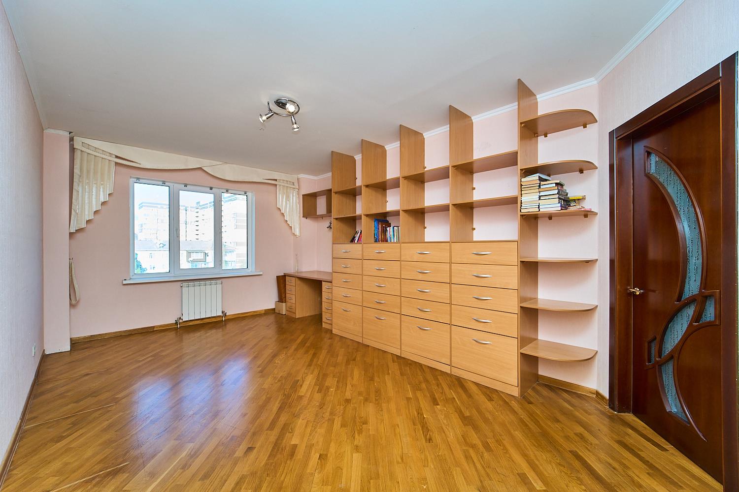 Фото №9: 3-комнатная квартира 120 м² - Краснодар, Прикубанский внутригородской округ, Отделение № 1 совхоза Солнечный, мкр. Фестивальный, ул. Атарбекова, 7