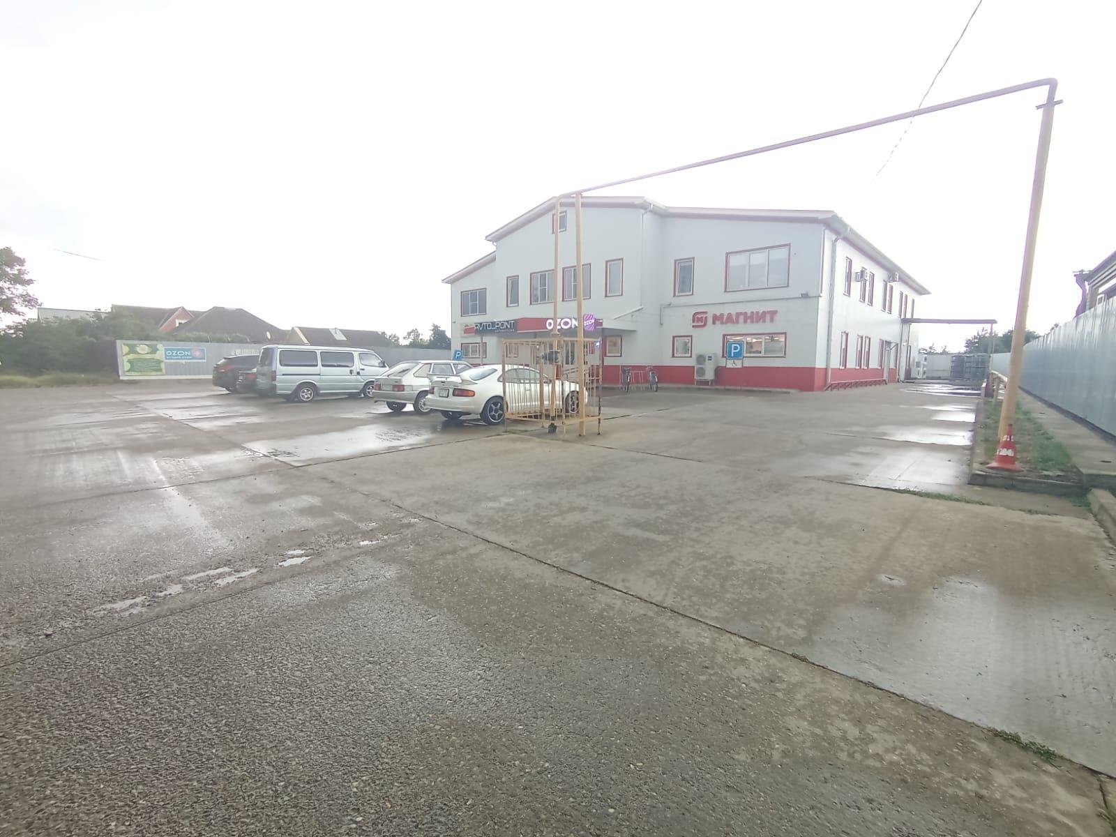 Фото №1: Коммерция 1500 м² - Васюринская, Карасунский внутригородской округ, мкр. жилой комплекс Империал, ул. Луначарского, 105