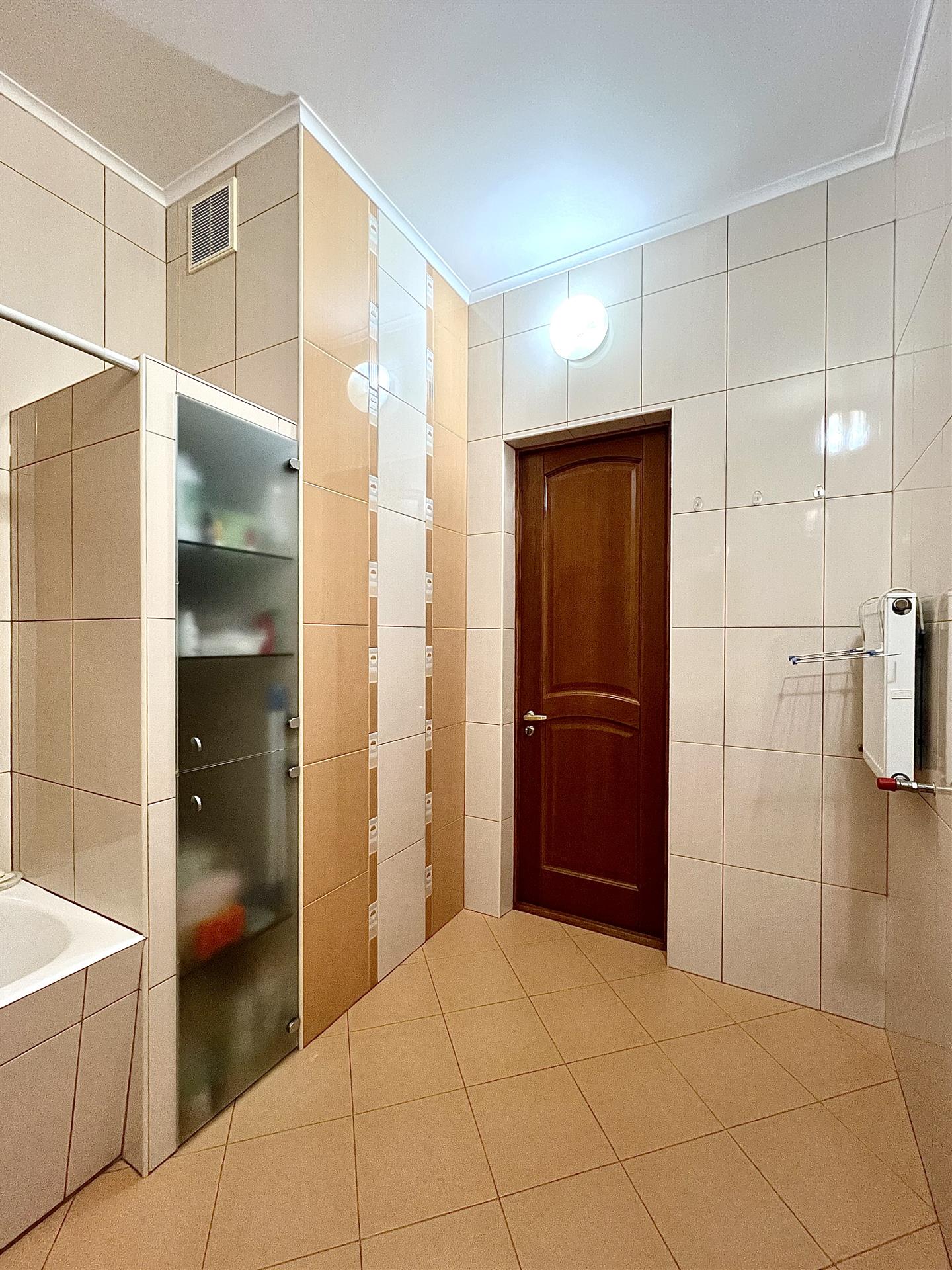 Фото №9: 1-комнатная квартира 63 м² - Краснодар, Прикубанский внутригородской округ, мкр. Восточно-Кругликовский, ул. Черкасская, 71