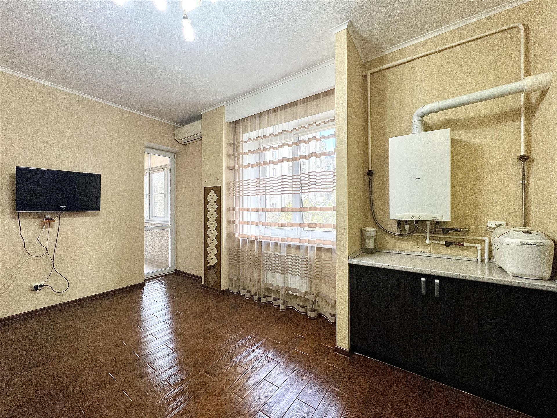 Фото №4: 1-комнатная квартира 63 м² - Краснодар, Прикубанский внутригородской округ, мкр. Восточно-Кругликовский, ул. Черкасская, 71