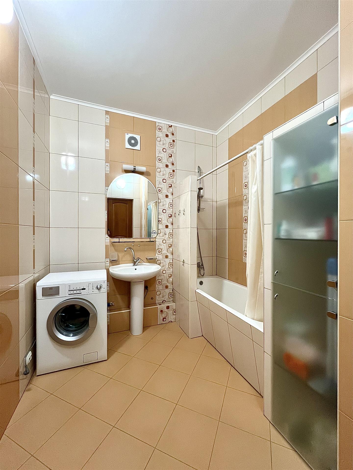 Фото №8: 1-комнатная квартира 63 м² - Краснодар, Прикубанский внутригородской округ, мкр. Восточно-Кругликовский, ул. Черкасская, 71