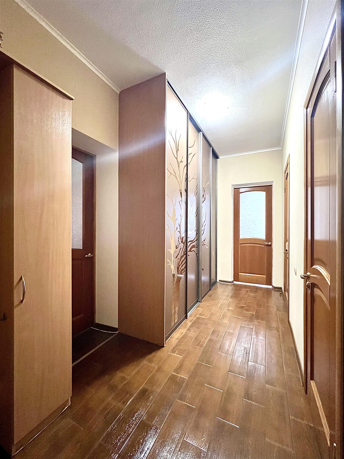 Фото №11: 1-комнатная квартира 63 м² - Краснодар, Прикубанский внутригородской округ, мкр. Восточно-Кругликовский, ул. Черкасская, 71