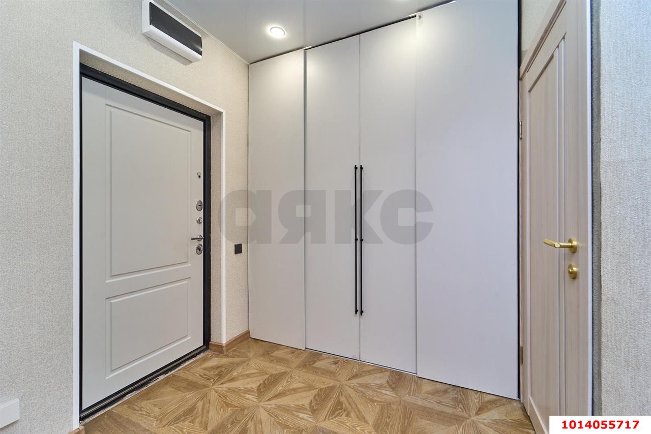 Фото №5: 1-комнатная квартира <span class="whitespace-nowrap">30 м²</span>, <span class="whitespace-nowrap">6/25 эт.</span> - Краснодар, Центральный внутригородской округ, Табачная Фабрика, мкр. ЖК Все Свои Вип, ул. Колхозная, 5/2