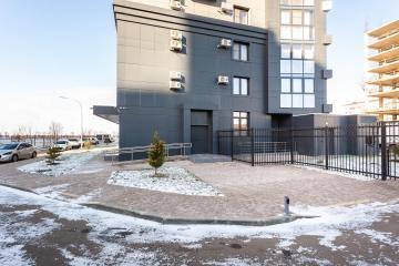 Фото №4: Коммерция 85 м² - Краснодар, мкр. жилой комплекс Сограт, ул. Красных Партизан, 4/15